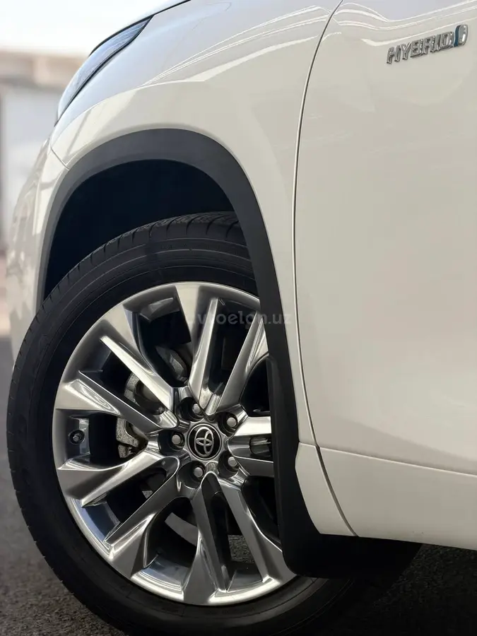 Toyota Highlander — 10