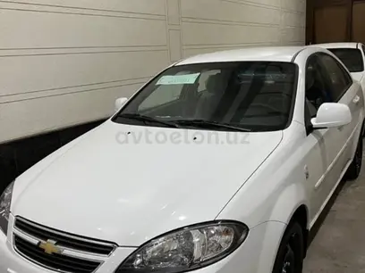 Белый Chevrolet Gentra, 3 позиция 2024 года, КПП Автомат, в Ташкент за 14 700 y.e. id4536438