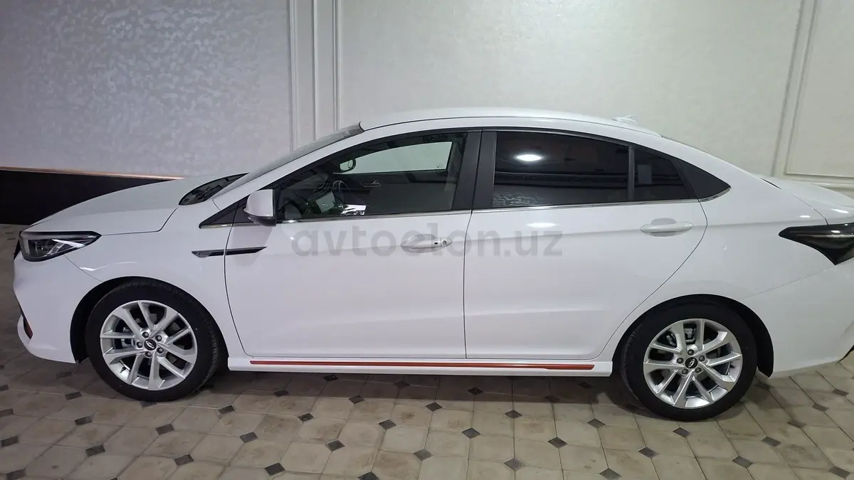 Chery Arrizo 6 Pro — 4