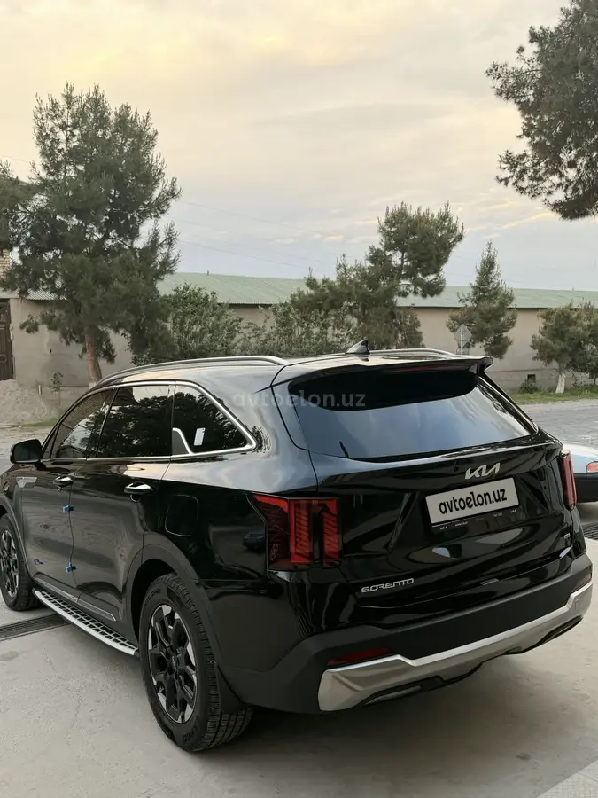 Kia Sorento — 3