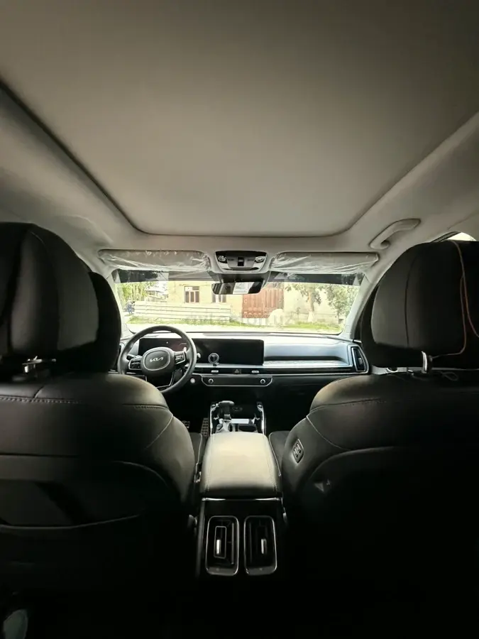Kia Sorento — 7