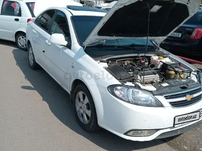 Белый Chevrolet Gentra, 3 позиция 2018 года, КПП Автомат, в Ташкент за 12 000 y.e. id4954531
