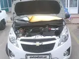 Белый Chevrolet Spark, 2 позиция 2013 года, КПП Механика, в Ташкент за 5 500 y.e. id5195959, Фото №1