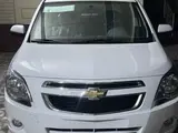 Белый Chevrolet Cobalt, 4 позиция 2023 года, КПП Автомат, в Элликкалинский район за ~14 178 y.e. id4969302, Фото №1