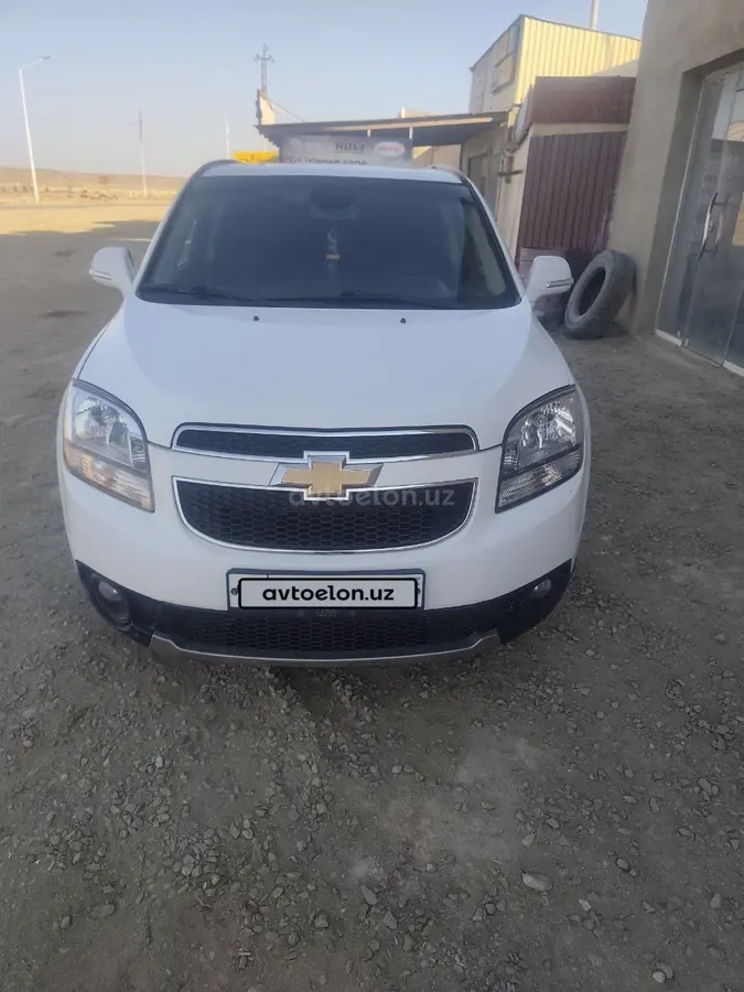 Chevrolet Orlando 2018 — 2