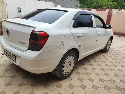 Белый Chevrolet Cobalt, 2 позиция 2013 года, КПП Механика, в Избасканский район за 7 700 y.e. id5150341