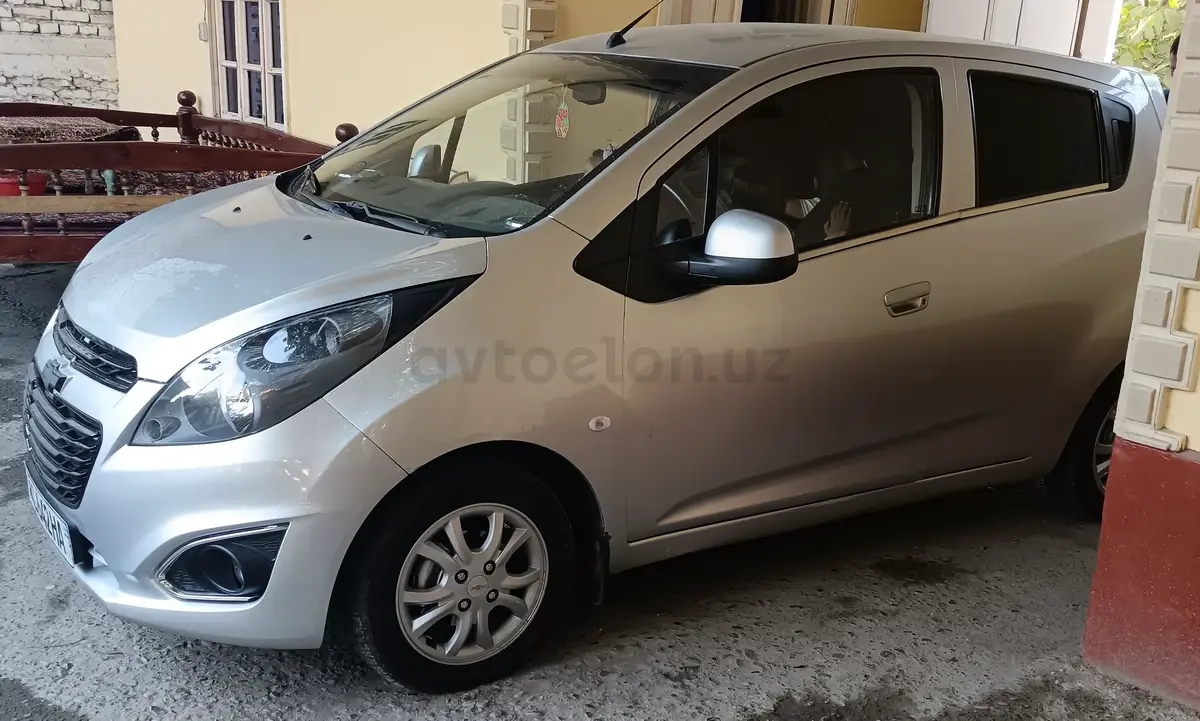Chevrolet Spark 2012 — 2