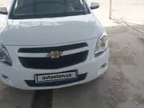 Белый Chevrolet Cobalt, 2 позиция 2021 года, КПП Механика, в Карши за ~11 485 y.e. id5199244, Фото №1