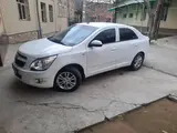 Белый Chevrolet Cobalt, 4 позиция 2021 года, КПП Автомат, в Ташкент за 10 500 y.e. id5203584