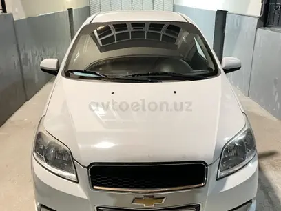 Белый Chevrolet Nexia 3, 2 позиция 2017 года, КПП Механика, в Ташкент за 6 800 y.e. id5228175