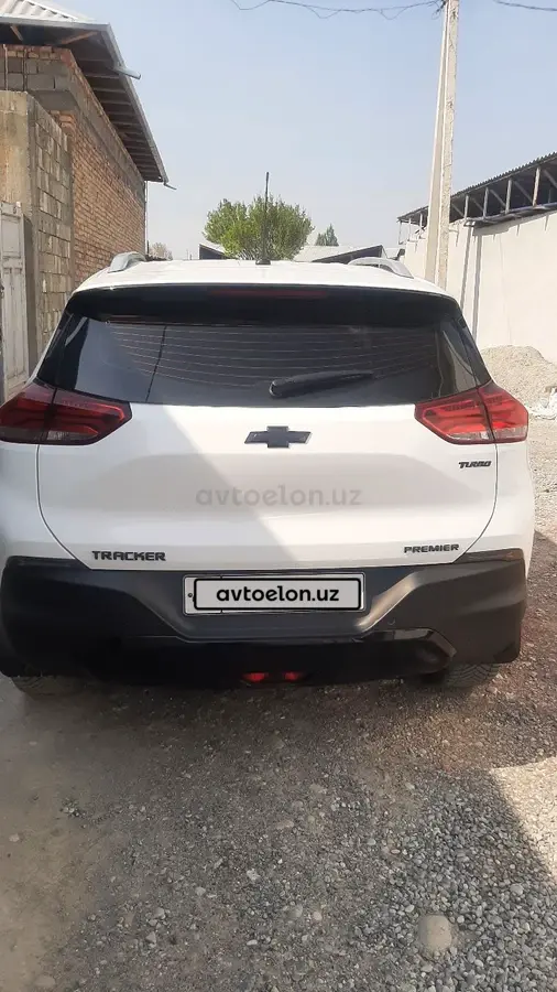 Chevrolet Tracker 2023 — 3