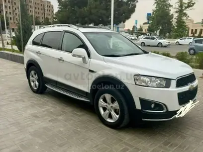 Белый Chevrolet Captiva, 2 позиция 2012 года, КПП Автомат, в Ташкент за 10 100 y.e. id5207679
