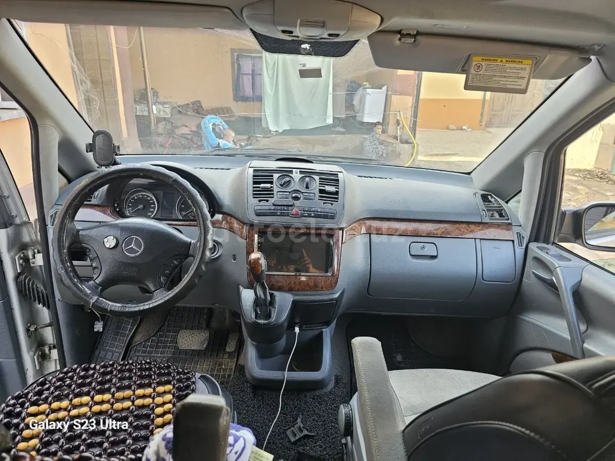 Mercedes-Benz Viano — 4