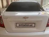 Белый Chevrolet Gentra, 3 позиция 2022 года, КПП Автомат, в Самарканд за 14 000 y.e. id5216407, Фото №1