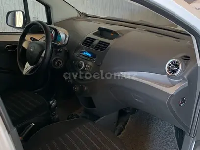 Белый Chevrolet Spark, 3 позиция 2019 года, КПП Механика, в Бухара за 8 000 y.e. id5210608