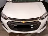 Белый Chevrolet Onix 2023 года, КПП Автомат, в Бухара за 17 500 y.e. id5026110, Фото №1