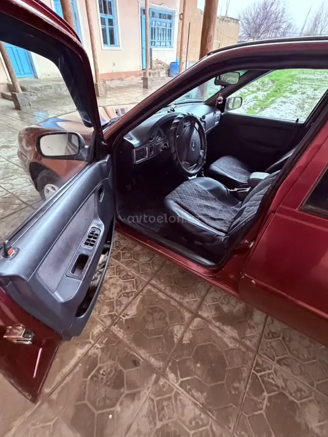 Daewoo Nexia II — 7