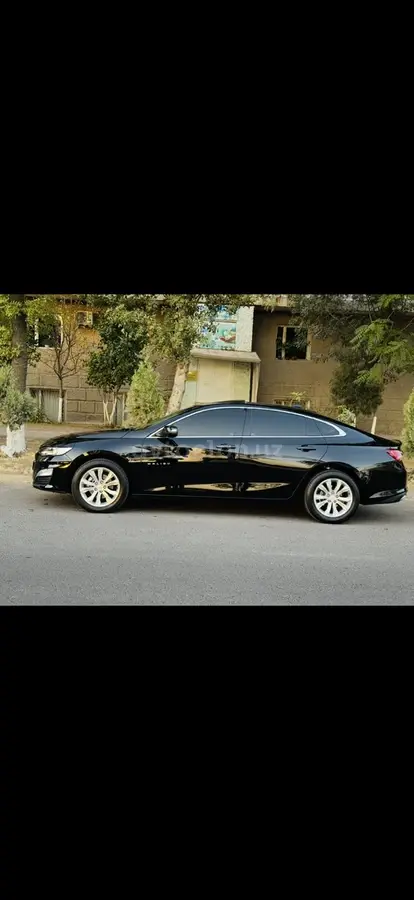 Chevrolet Malibu 2 2020 — 2