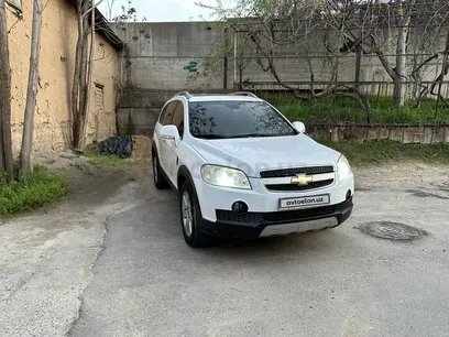 Белый Chevrolet Captiva, 1 позиция 2009 года, КПП Автомат, в Ташкент за 11 000 y.e. id4946283