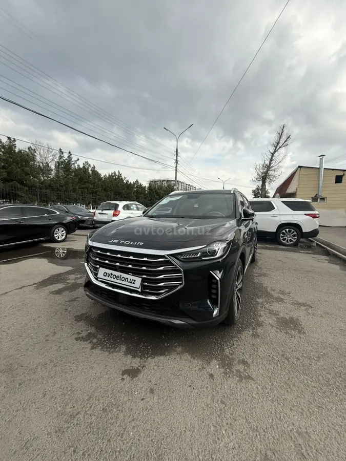 Jetour X70 Plus — 2