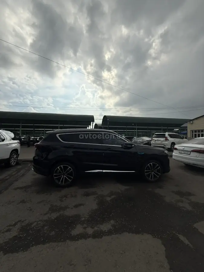 Jetour X70 Plus — 5