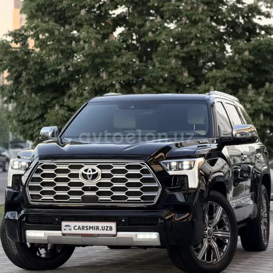 Toyota Sequoia — 2