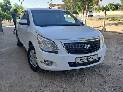 Белый Chevrolet Cobalt, 2 позиция 2019 года, КПП Механика, в Шерабадский район за ~9 698 y.e. id5191717