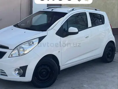 Белый Chevrolet Spark, 3 позиция 2014 года, КПП Механика, в Ташкент за 6 100 y.e. id4939277