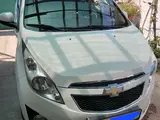 Белый Chevrolet Spark, 2 евро позиция 2015 года, КПП Автомат, в Ташкент за 6 300 y.e. id5194694