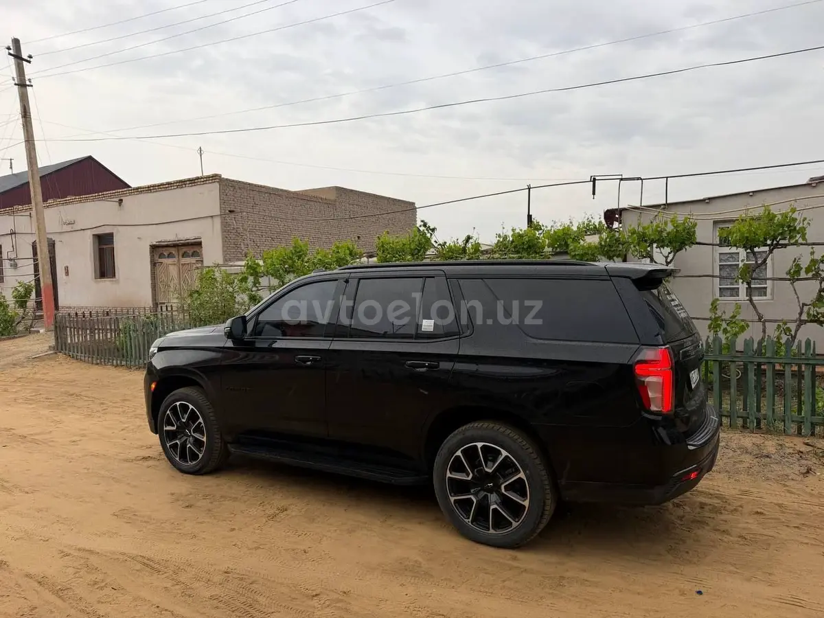 Chevrolet Tahoe 2023 — 9