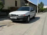 Белый Daewoo Nexia 1999 года, КПП Механика, в Коканд за 2 600 y.e. id6749080, Фото №1