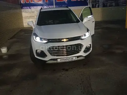 Chevrolet Tracker, 3 pozitsiya 2019 yil, shahar Buxoro uchun 15 200 у.е. id5186009