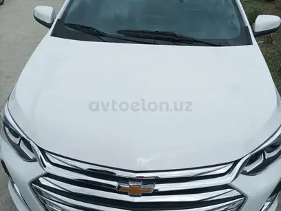 Chevrolet Onix 2023 года, в Ургенч за ~17 009 y.e. id4954985