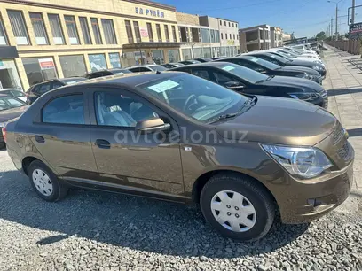 Перламутрово-коричневый Chevrolet Cobalt, 2 позиция 2024 года, КПП Механика, в Акдарьинский район за ~9 829 y.e. id5174362