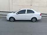 Белый Chevrolet Nexia 3, 4 позиция 2020 года, КПП Автомат, в Наманган за 9 500 y.e. id6464392, Фото №1