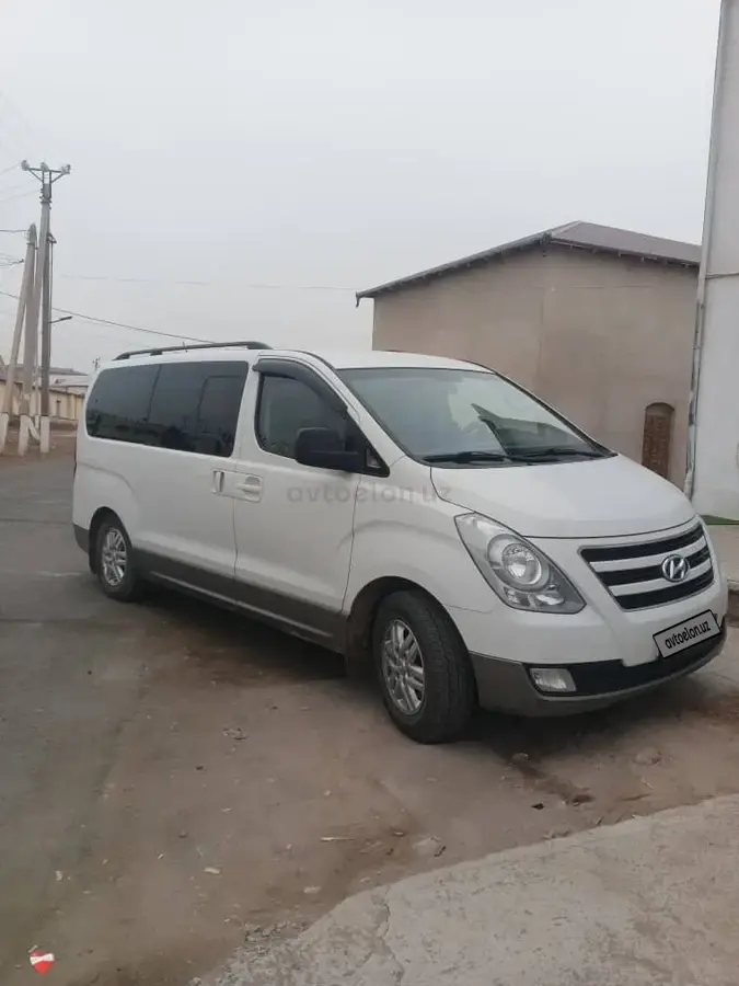 Hyundai H-1 — 6