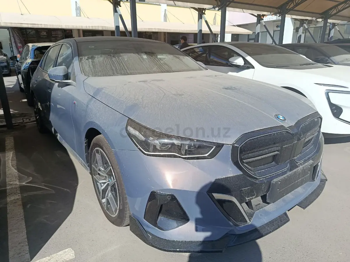 BMW i5 — 2