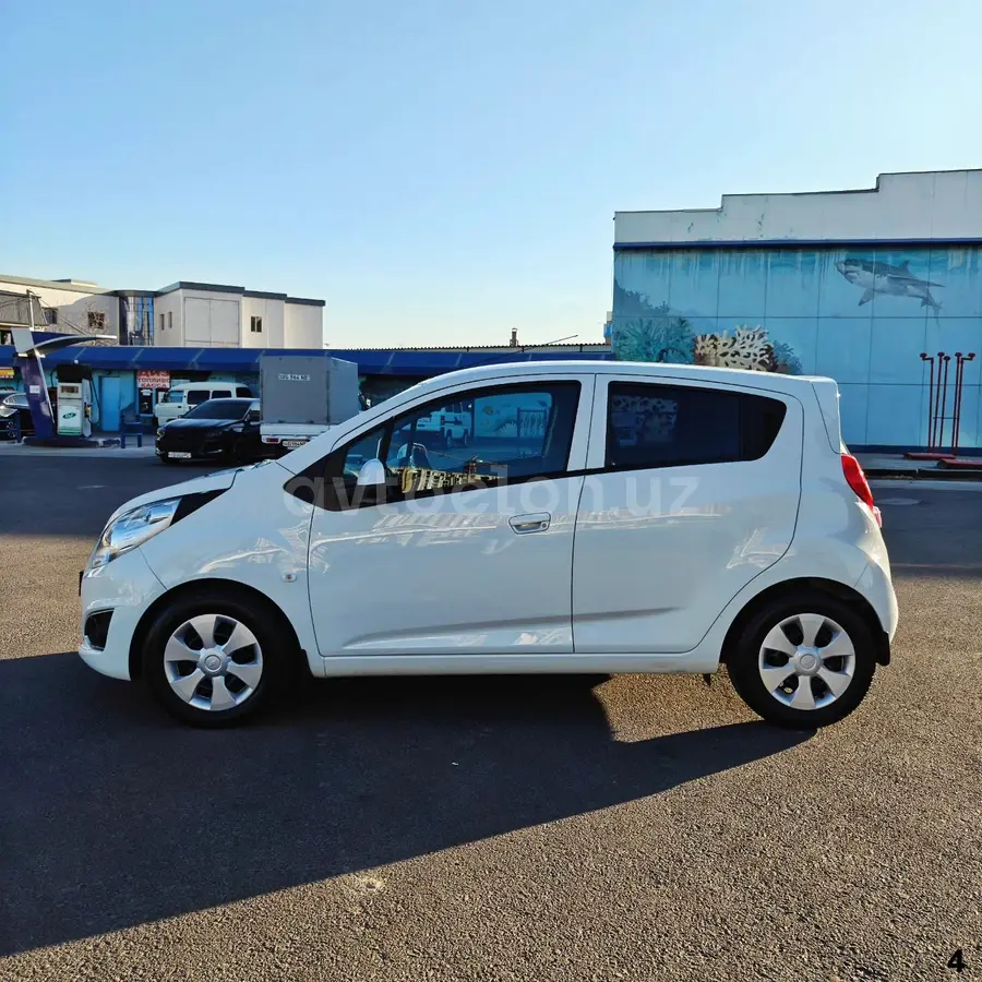 Chevrolet Spark 2021 — 4