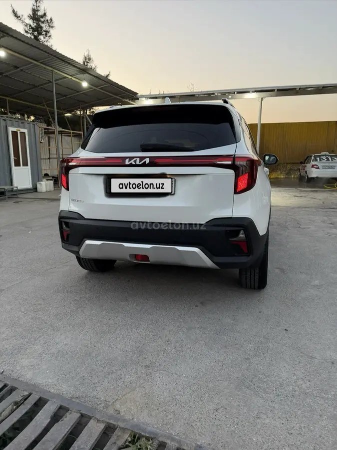 Kia Seltos — 6