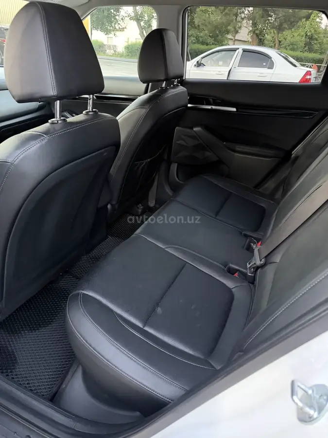 Kia Seltos — 9