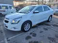 Белый Chevrolet Cobalt, 4 позиция 2022 года, КПП Автомат, в Навои за 12 500 y.e. id5140615