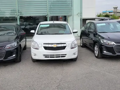 Белый Chevrolet Cobalt, 4 позиция 2024 года, КПП Автомат, в Фергана за 12 900 y.e. id5217888