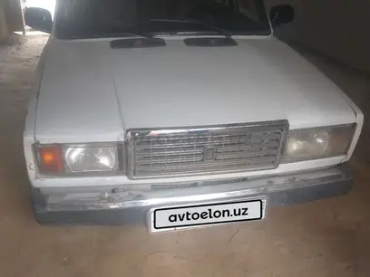 Белый ВАЗ (Lada) 2105 1984 года, КПП Механика, в Сарыасийский район за ~1 898 y.e. id3258627