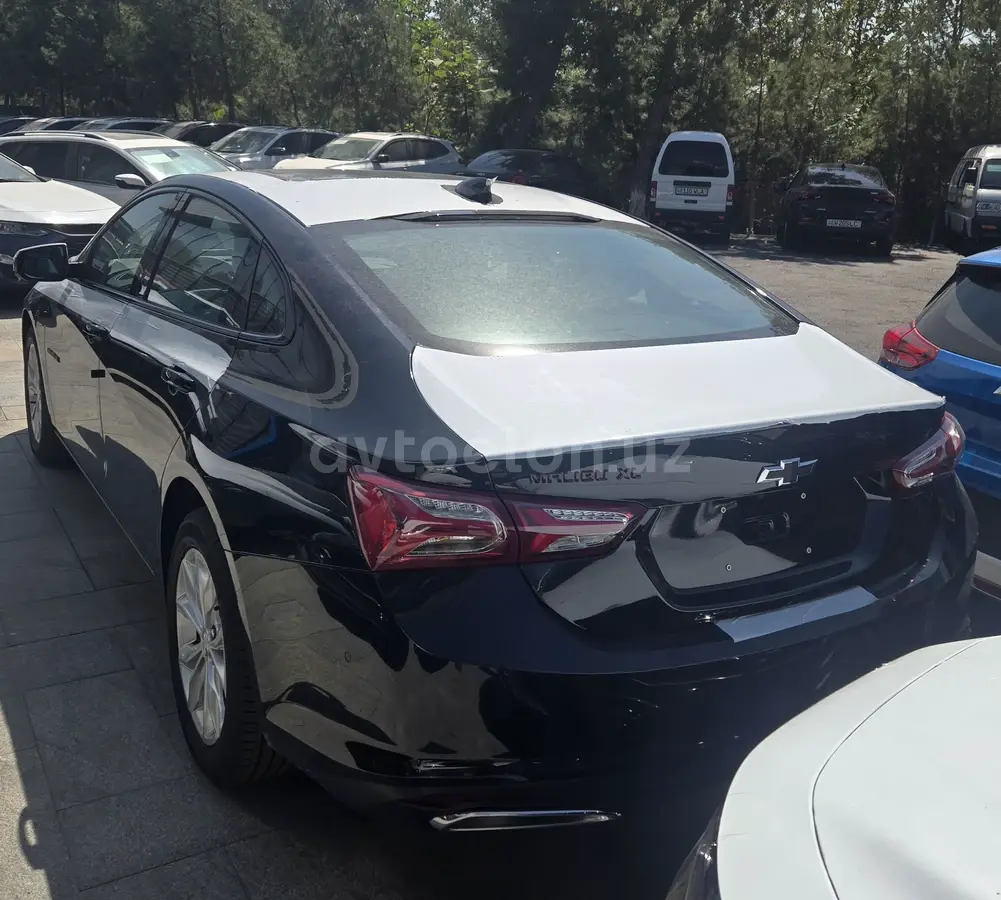 Chevrolet Malibu XL 2025 — 4