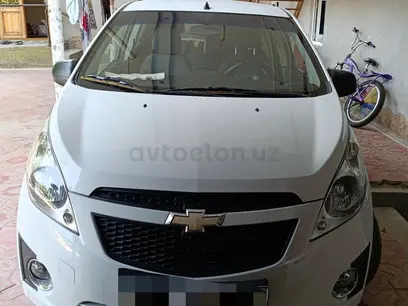 Белый Chevrolet Spark, 1 евро позиция 2014 года, КПП Автомат, в Самарканд за 6 000 y.e. id5207389