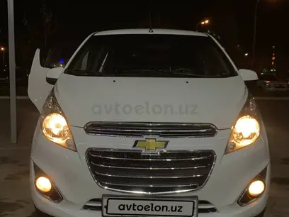 Oq Chevrolet Spark, 2 pozitsiya 2015 yil, КПП Mexanika, shahar Toshkent uchun 5 700 у.е. id5117454