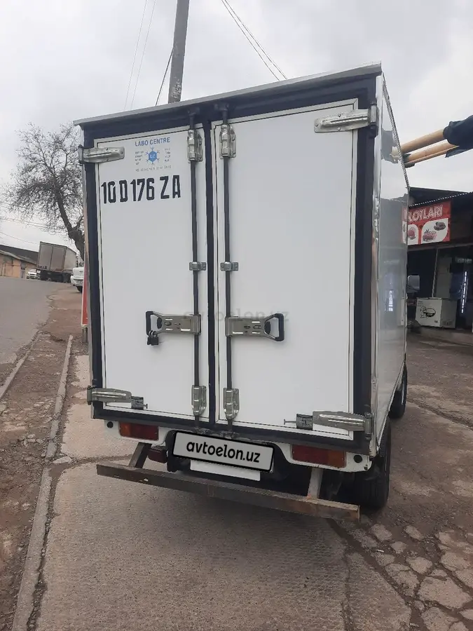 Chevrolet Labo 2022 — 3