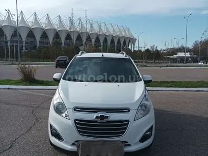 Белый Chevrolet Spark, 2 позиция 2012 года, КПП Механика, в Фергана за 5 600 y.e. id4867219