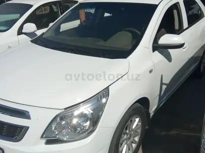 Белый Chevrolet Cobalt, 2 позиция 2018 года, КПП Механика, в Ташкент за 9 500 y.e. id5233992