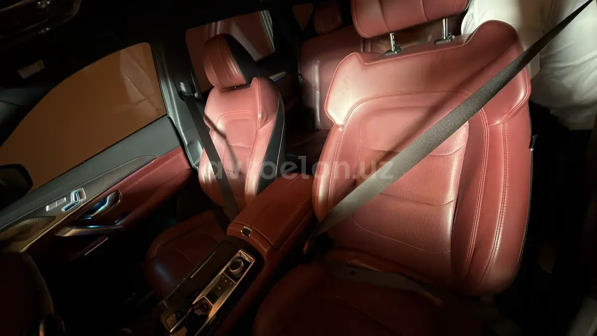 Jetour X70 Plus — 5